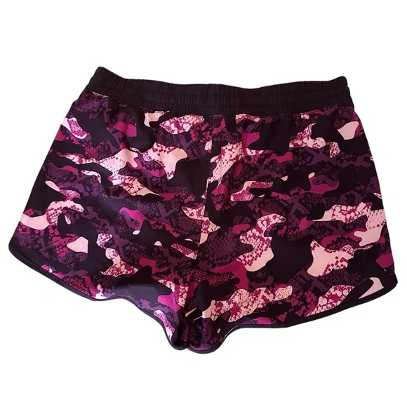 Reebok Womens Printed Essential Running Short with Pockets Pink Camouflage Med - Picture 3 of 9